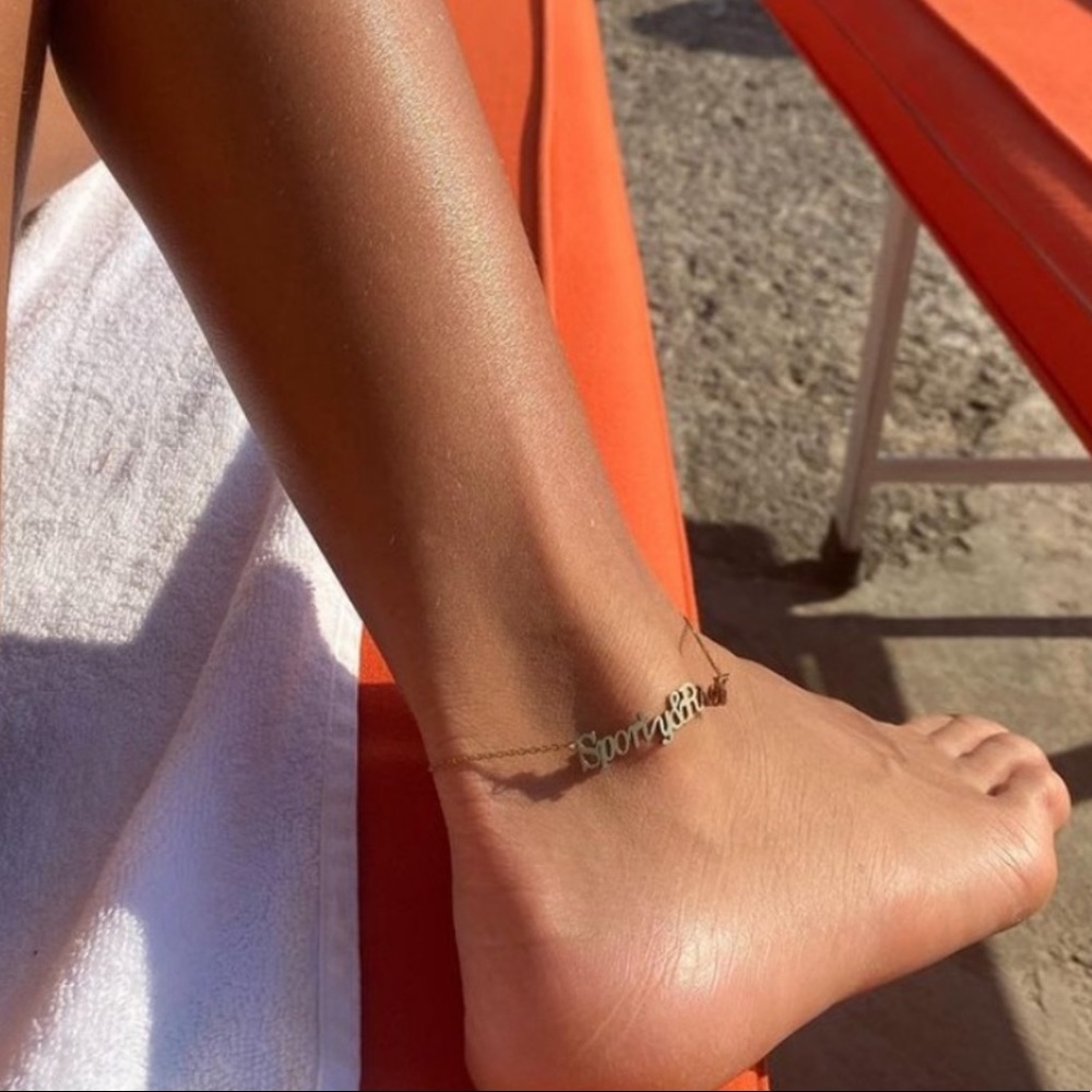 Sporty & Rich anklet